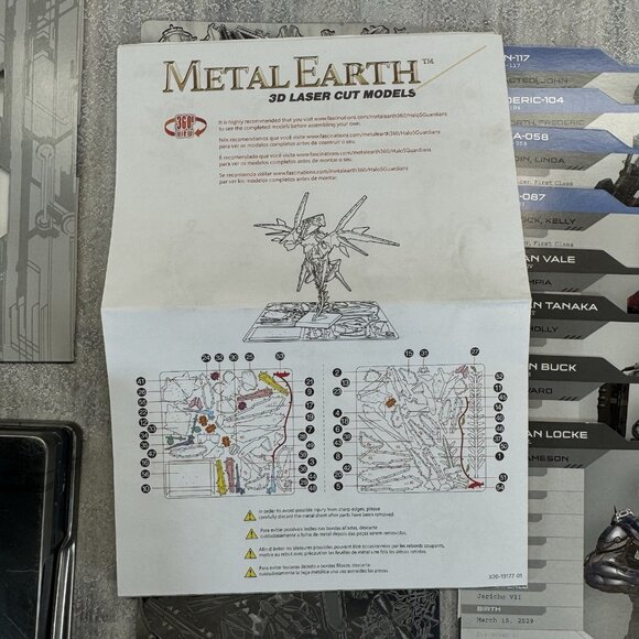 Metal Earth Halo 5 Guardian with Hardcase NO GAME Unpunched - Picture 7 of 12